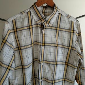 Slim fit medium shirt